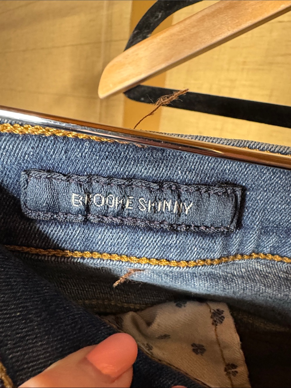 Lucky Brand Brooke Skinny Santa Rosa Faded Blue Jeans Size 10/30 Candiani Denim - Picture 8 of 13
